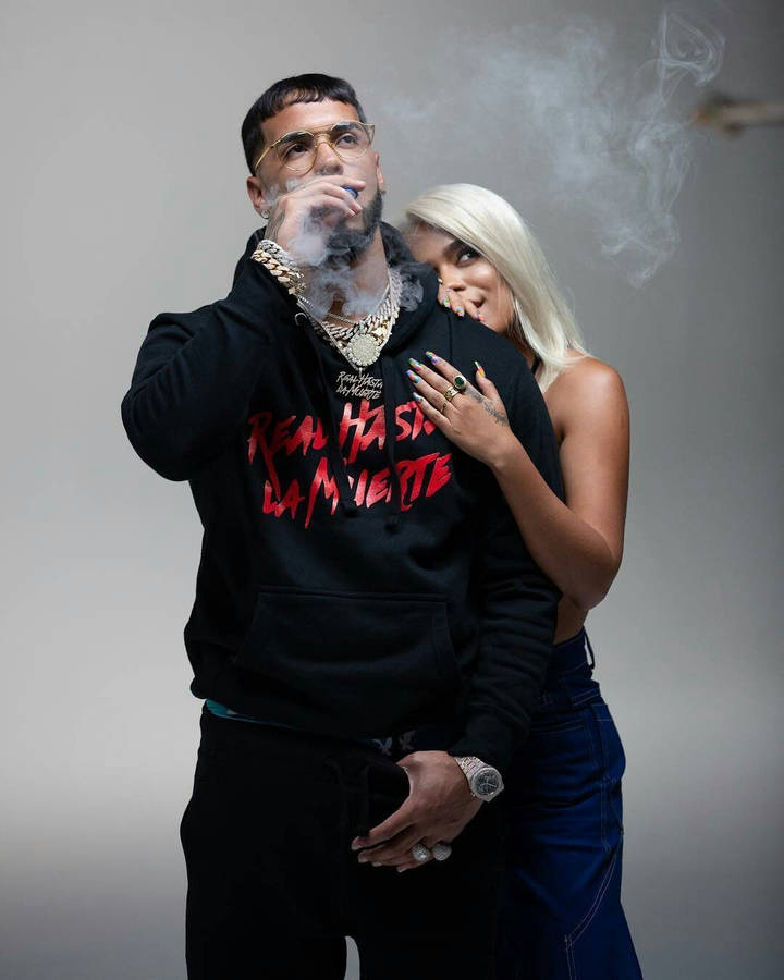 Latino Rapper Anuel Aa With Karol G Wallpaper