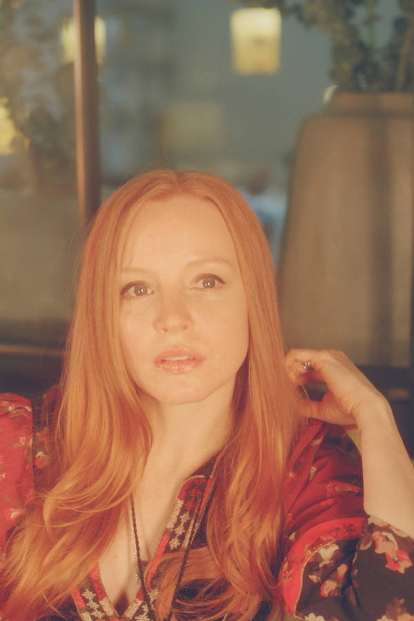 Lauren Ambrose The Broadway Actress Wallpaper