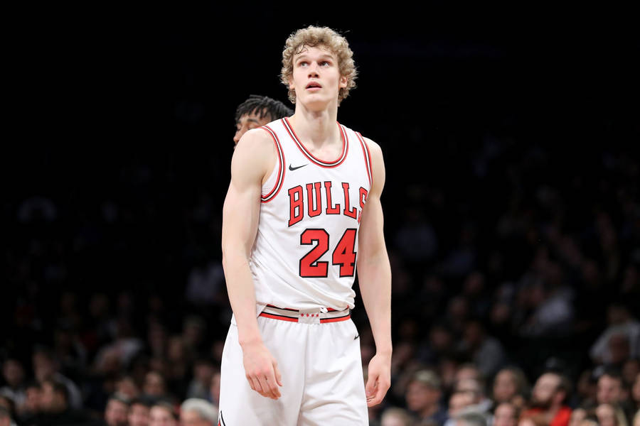 Lauri Markkanen Chicago Bulls Basketball Jersey Wallpaper