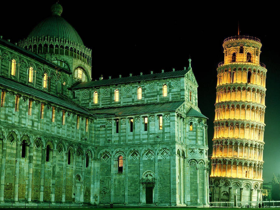 Leaning Tower Of Pisa At Night Wallpaper