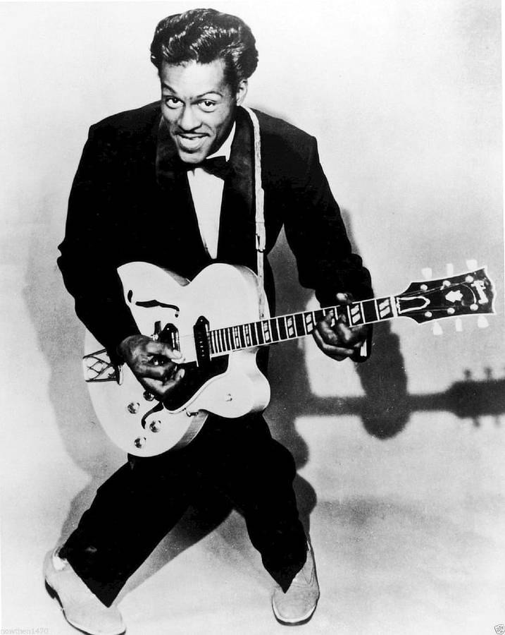 Legendary Rock 'n' Roll Icon - Chuck Berry Wallpaper