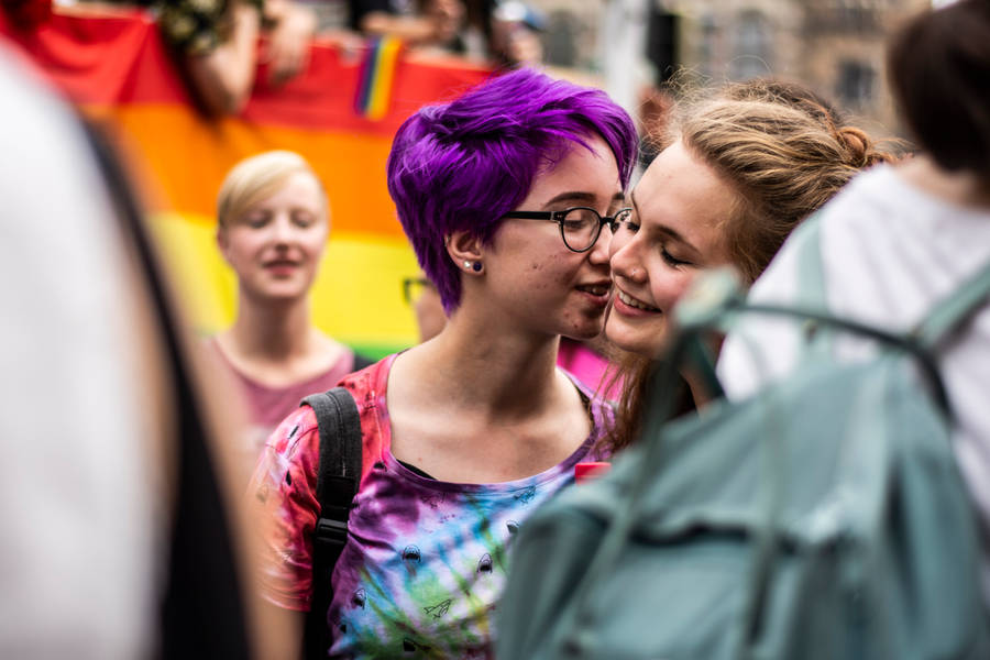 Lesbian Gay Couple Wallpaper