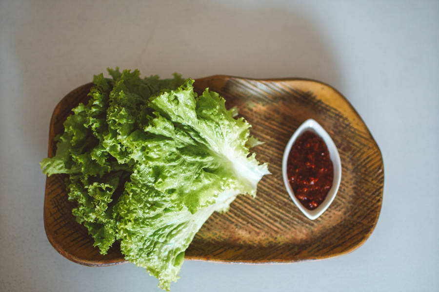 Lettuce With Sauce Wallpaper