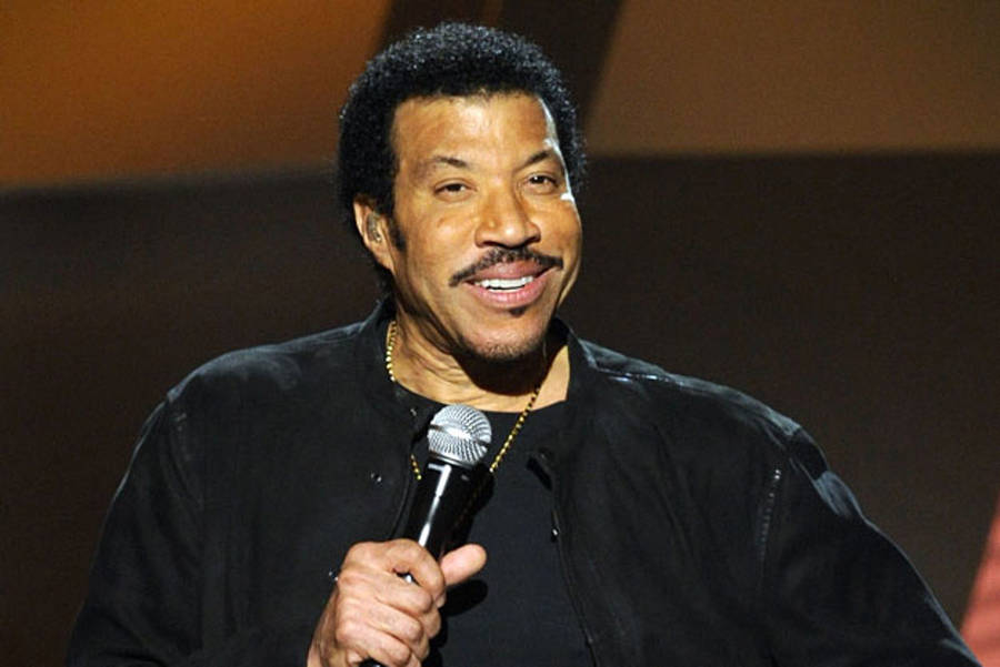 Lionel Richie American Music Artist Wallpaper