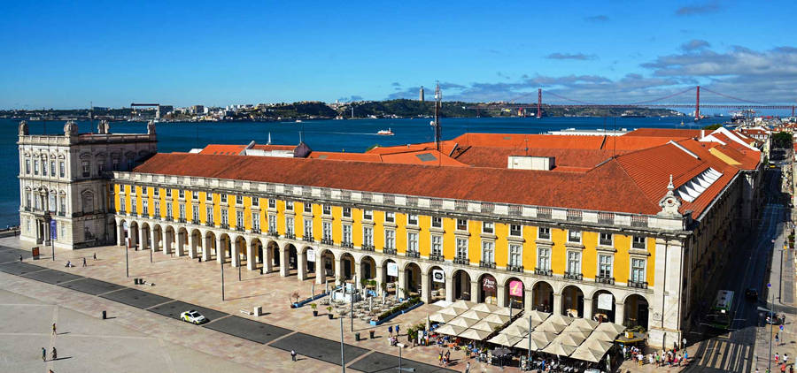 Lisbon Praça Do Comércio Warm Colors Wallpaper