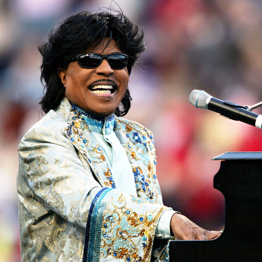 Little Richard Liberty Bowl Halftime 2004 Wallpaper