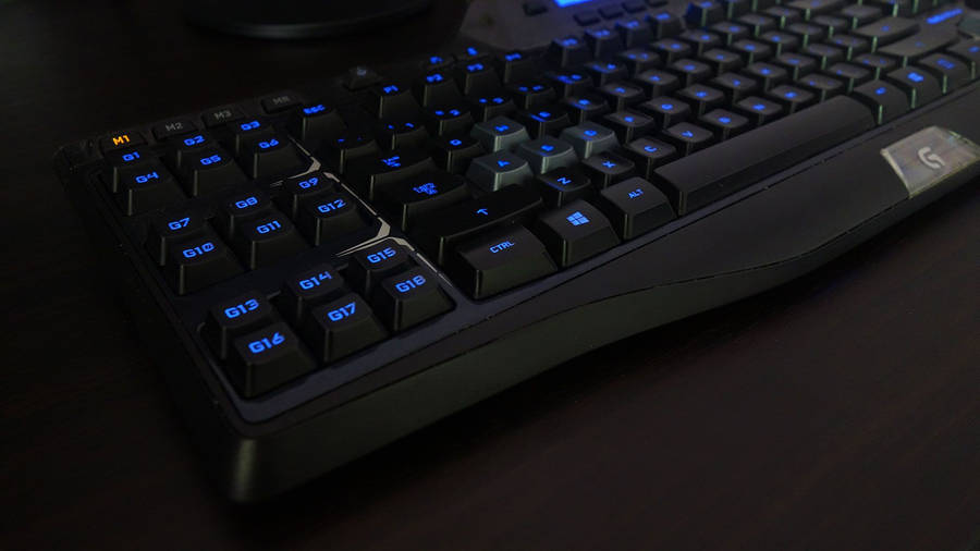 Logitech Black Keyboard Wallpaper