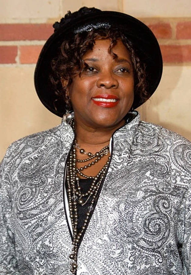 Loretta Devine Presents The 2010 Hot Chocolate Nutcracker Production Wallpaper