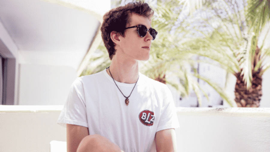 Lost Frequencies Tropical Day Wallpaper