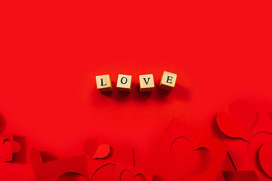 Love Desktop Red Background Wallpaper