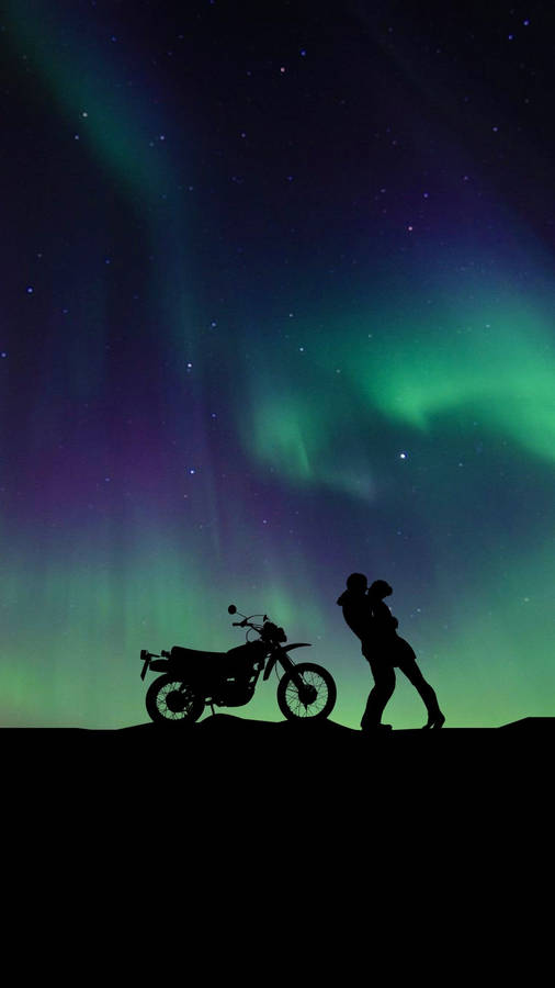 Love Story Under Northern Lights Wallpaper