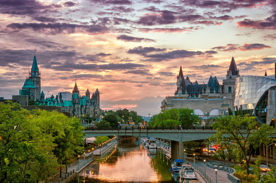 Lovely Skyline Above Rideau Canal In Ottawa Wallpaper