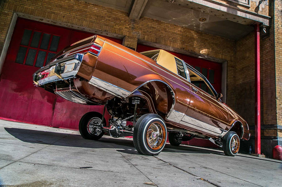 Lowrider Buick Suspending Up Wallpaper