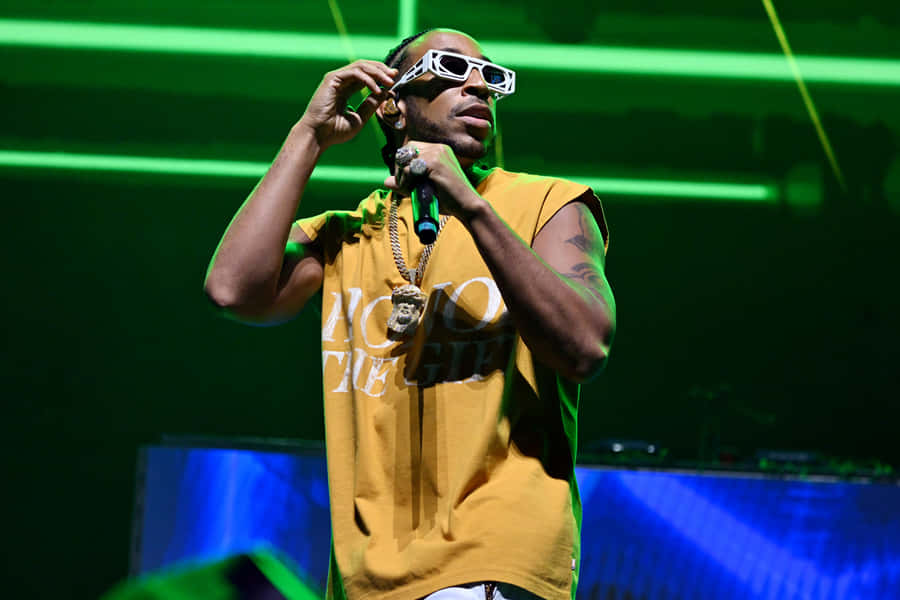 Ludacris Performingon Stage Wallpaper