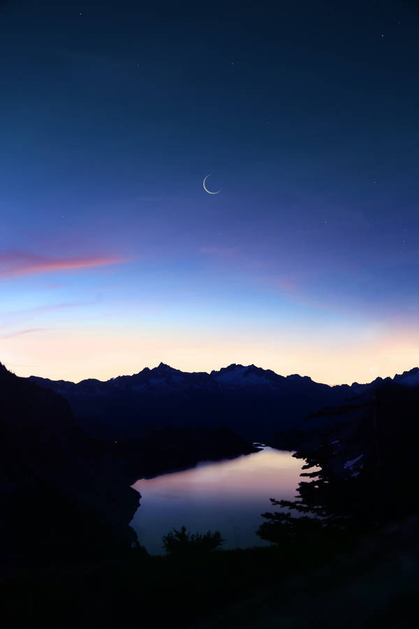 Luna Crescent Moon Night Sky Wallpaper