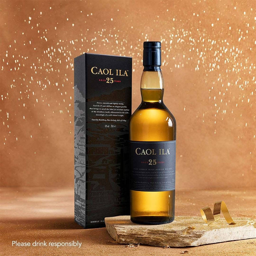 Luxurious Caol Ila 25-year-old Whiskey Wallpaper