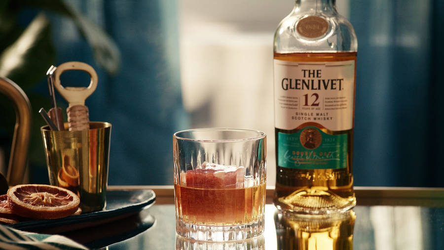 Luxurious Indulgence - The Glenlivet Whiskey Wallpaper