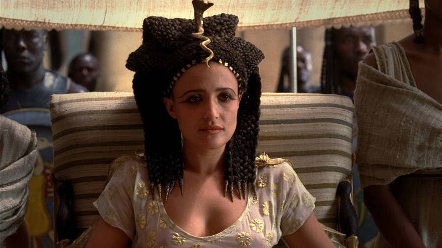 Lyndsey Marshal As Cleopatra Wallpaper