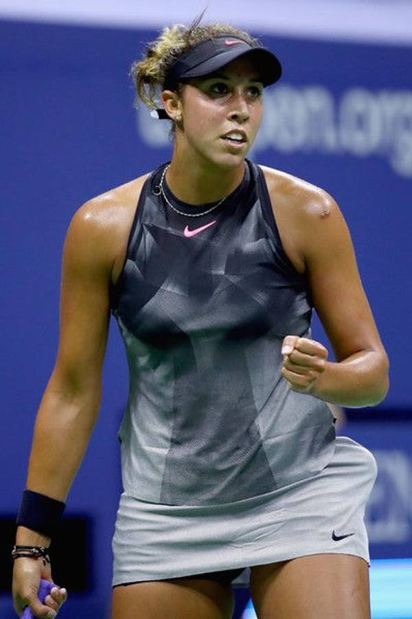 Madison Keys In Action On The Tennis Court Wallpaper