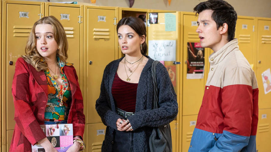 Maeve Wiley In Front Of Locker Wallpaper