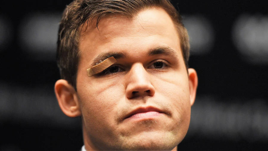 Magnus Carlsen Eye Injury Wallpaper