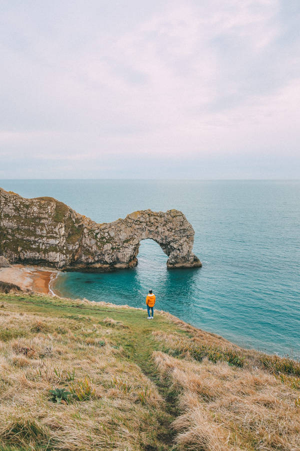 Majestic Durdle Door Natural Limestone Arch, Uk Wallpaper