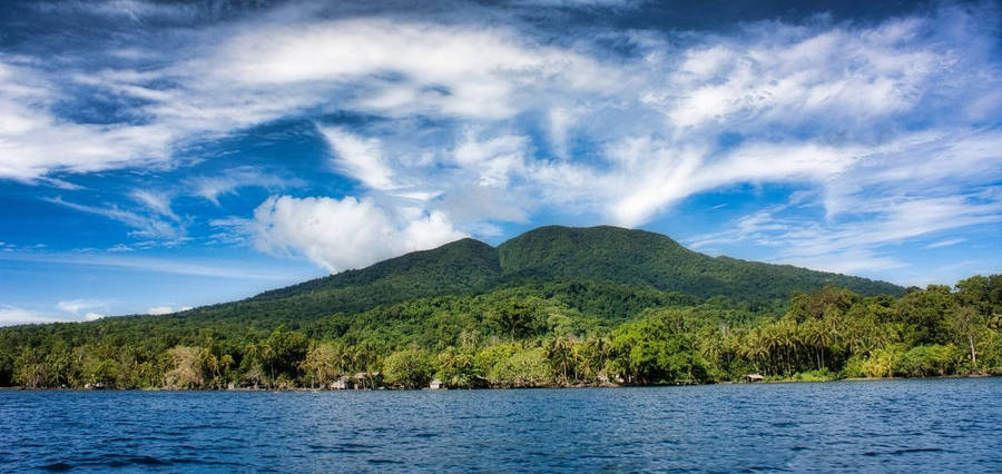 Majestic Green Mountain Of The Solomon Islands Wallpaper