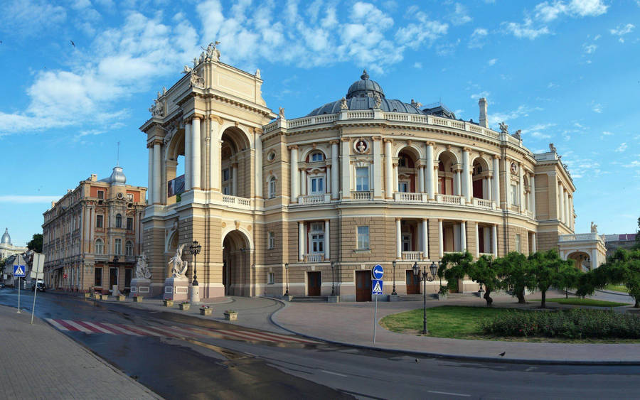 Majestic Odesa Opera Theater, Ukraine Wallpaper