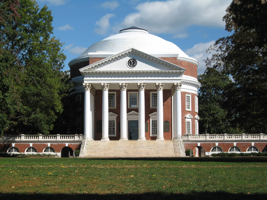 Majestic Rotunda Facade At The University Of Virginia Wallpaper