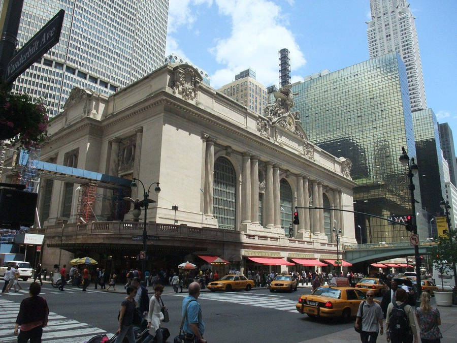 Majestic View Of Grand Central Terminal Wallpaper