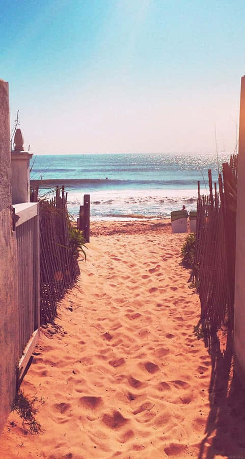 Make Calls Or Go For A Stroll Along The Beach - Life Doesn't Get Better Than This! Wallpaper