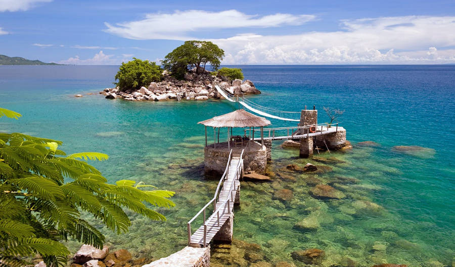 Malawi Hut On Water Wallpaper