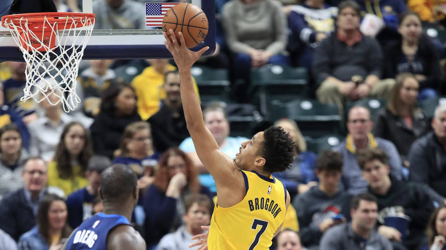 Malcolm Brogdon Lay-up Wallpaper