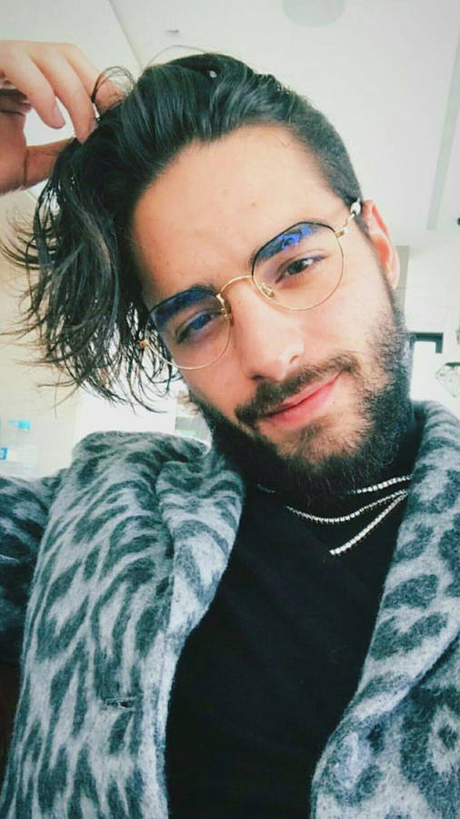 Maluma Glasses Selfie Wallpaper