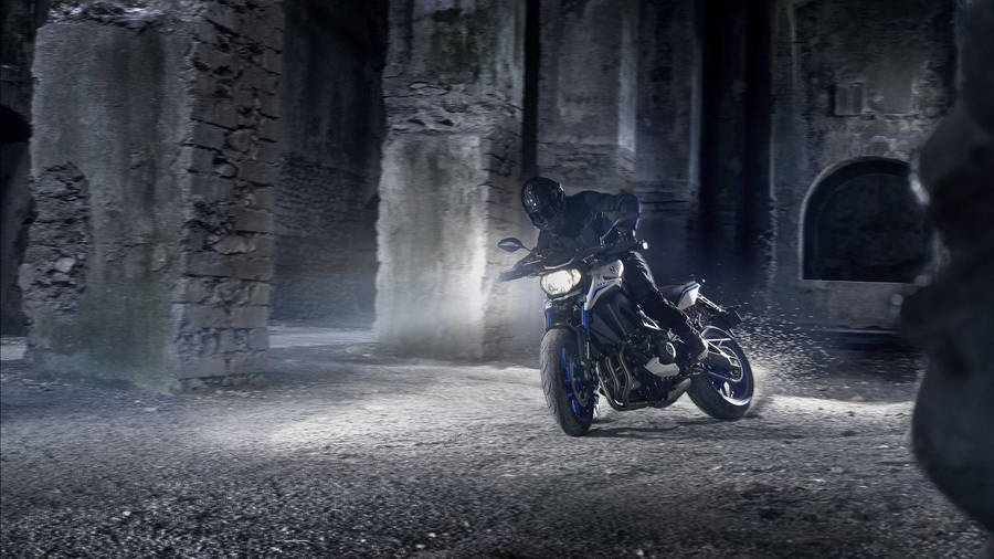 Man Driving Yamaha Mt 15 Wallpaper