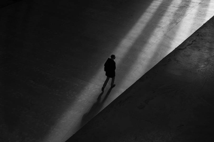 Man Walking Black Screen 4k Wallpaper