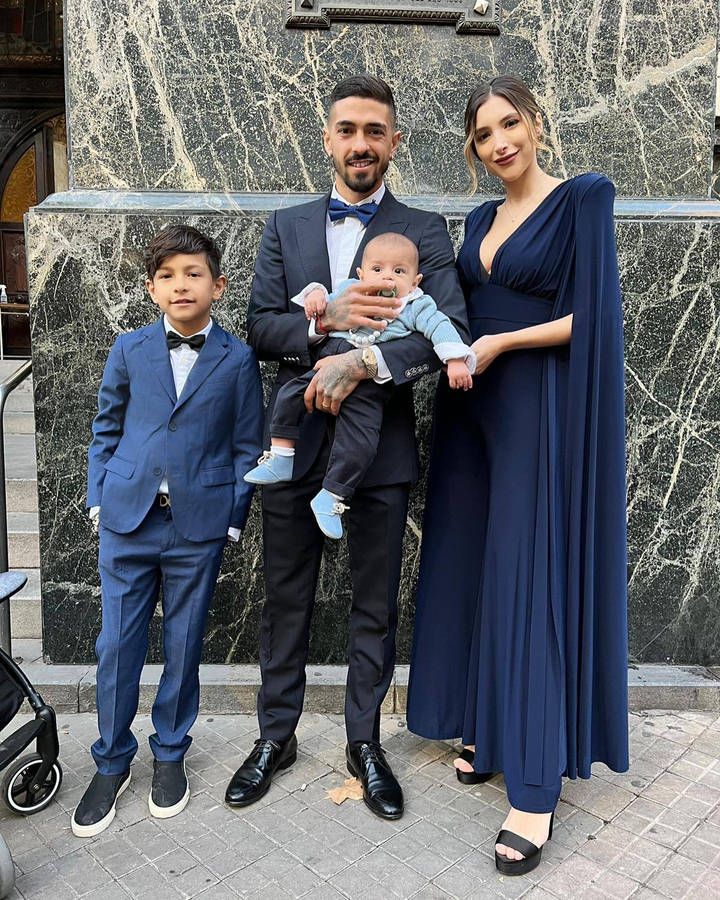 Manuel Lanzini Family In Formal Attire Wallpaper