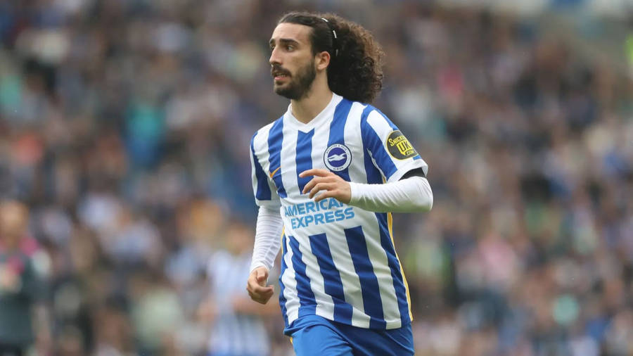 Marc Cucurella Twist Run Wallpaper