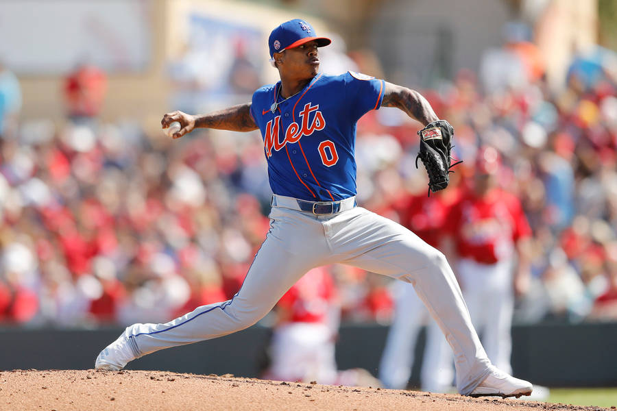 Marcus Stroman In Blue Mets Jersey Wallpaper