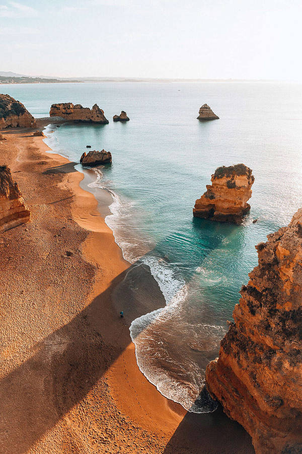 Marinha Beach Iphone Wallpaper