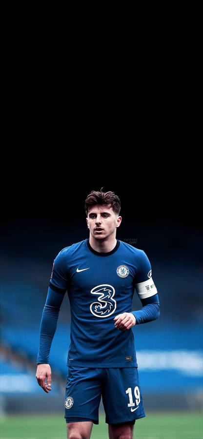 Mason Mount With Backdrop Of The Stadium Wallpaper