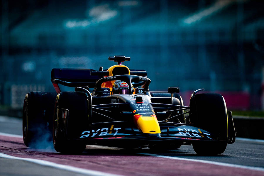 Max Verstappen Red Bull Rb18 Car Wallpaper