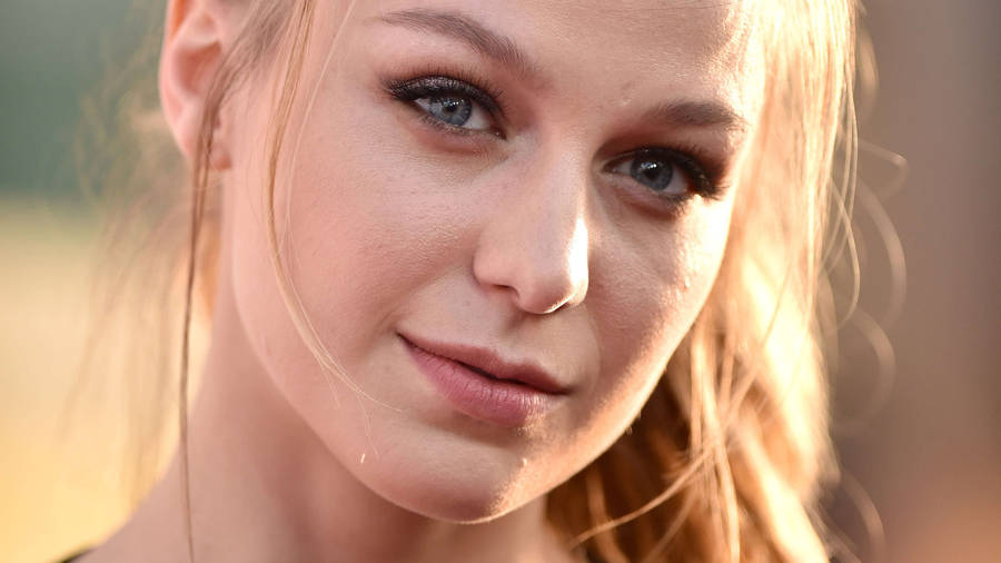 Melissa Benoist Soulful Eyes Wallpaper