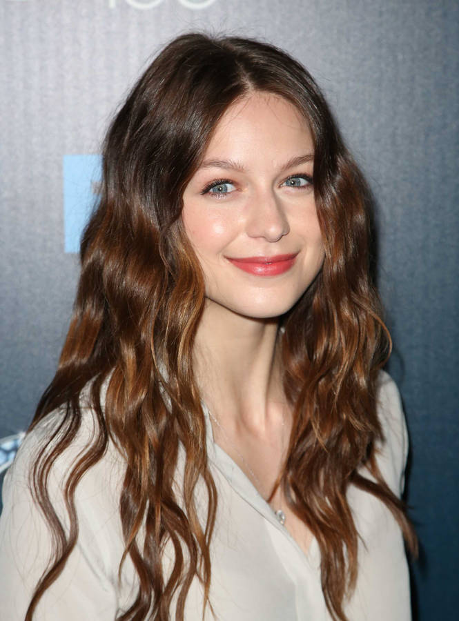 Melissa Benoist Wavy Hair Wallpaper