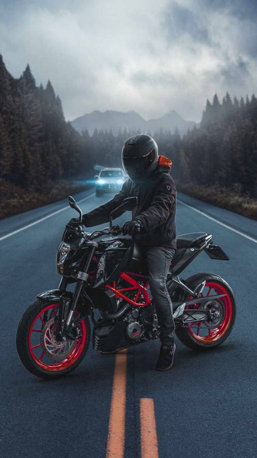 Middle Of The Road Ktm Iphone Wallpaper