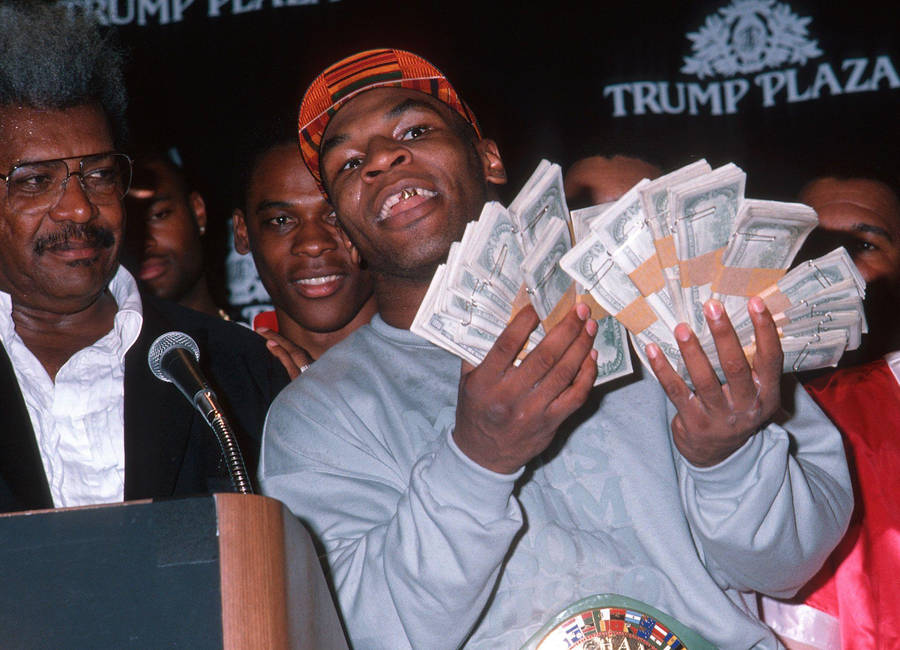 Mike Tyson 4k Trump Plaza Wallpaper