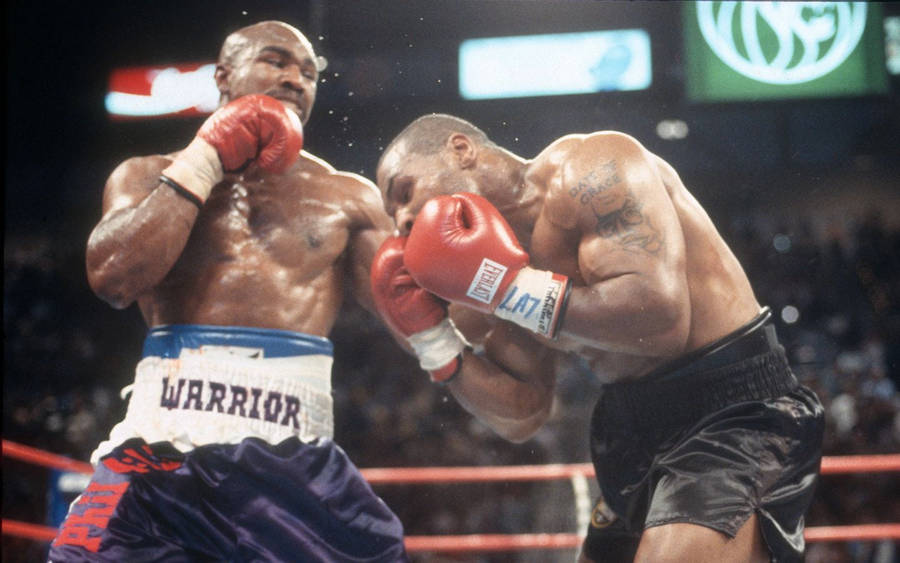 Mike Tyson Vs Evander Holyfield Snapshot Wallpaper