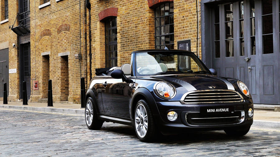 Mini Cooper In Jet Black Wallpaper