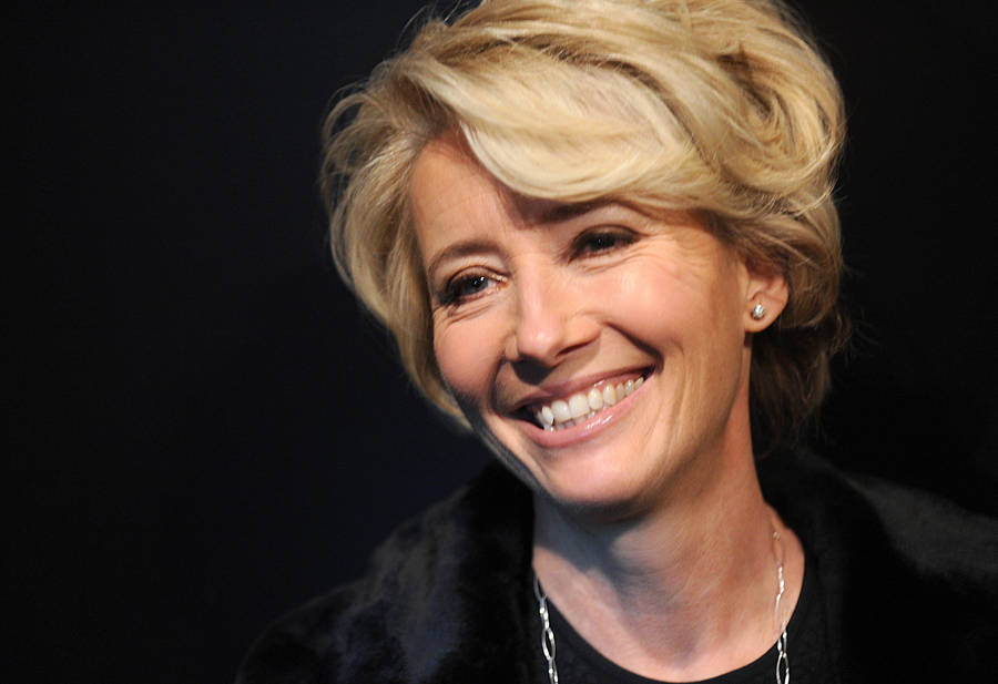 Minimalist Photo Of Emma Thompson Wallpaper