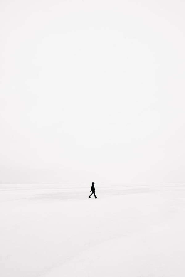 Minimalist Walking Silhouette White Screen Wallpaper